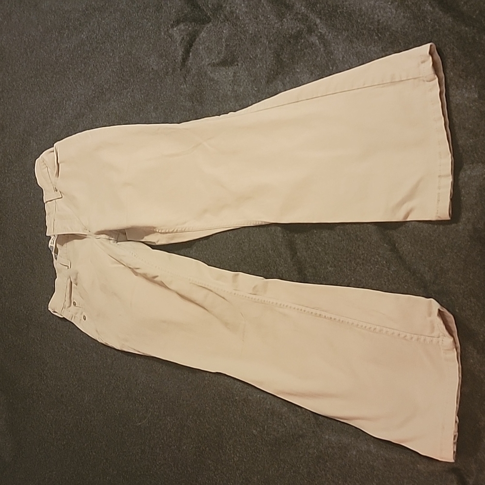 Levis signature tan jeans 28